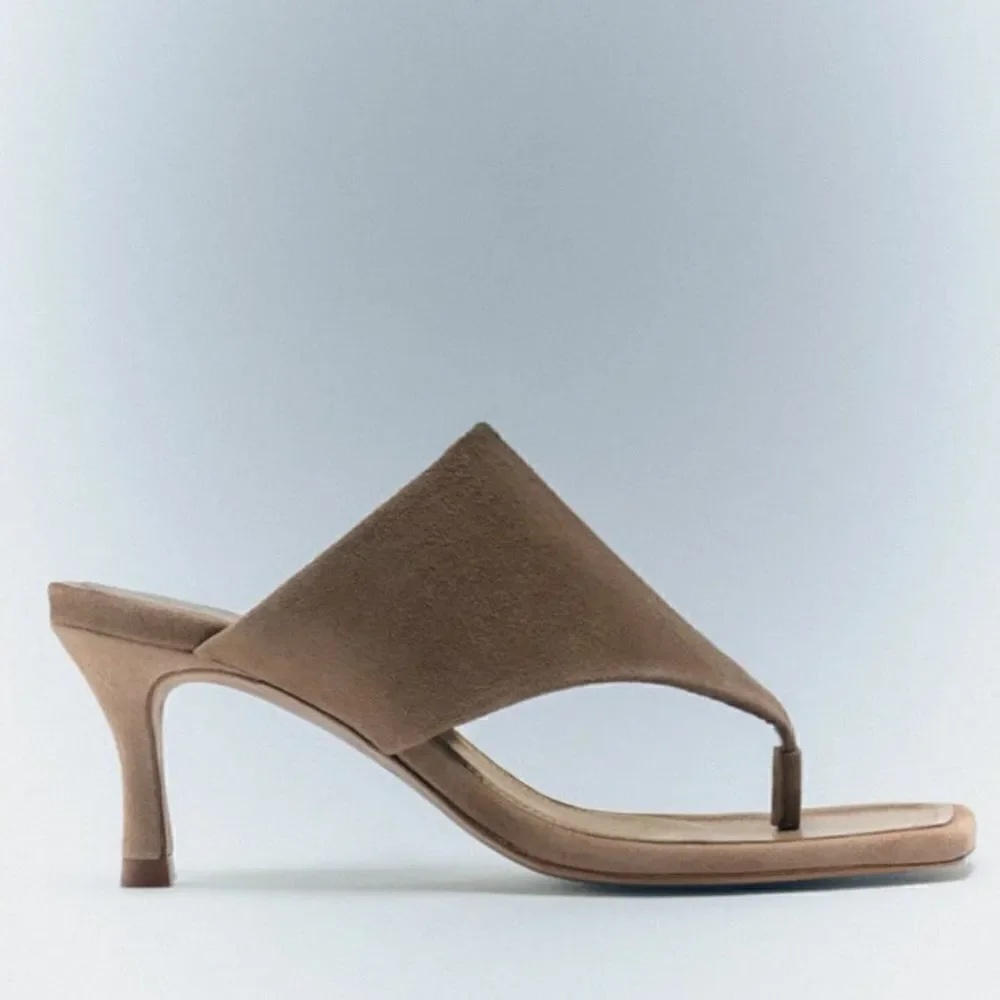 ZARA TOE POST HEELED LEATHER SANDALS
